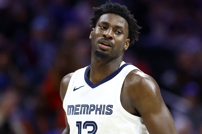 小贾伦-杰克逊5年2.4亿美元续约灰熊，球队未来可期